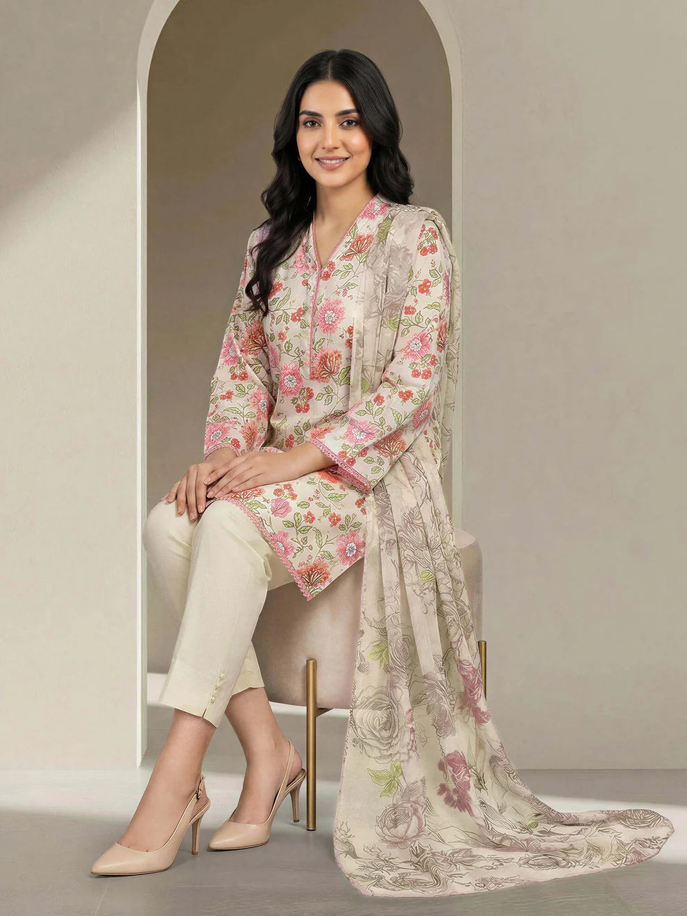 3 Piece Lawn Suit- Printed (Unstitched)