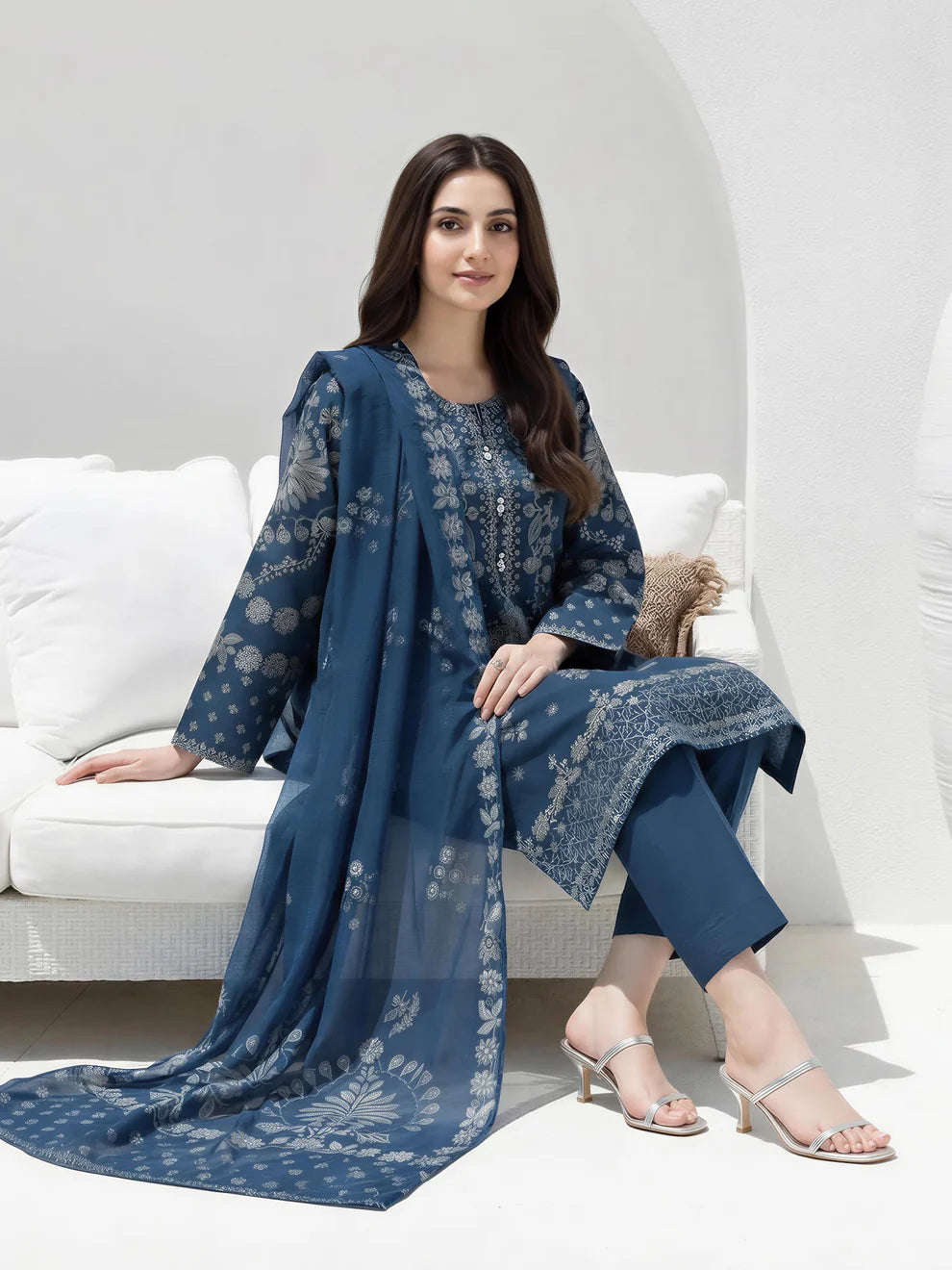 3 Piece Lawn Suit (Unstitched)