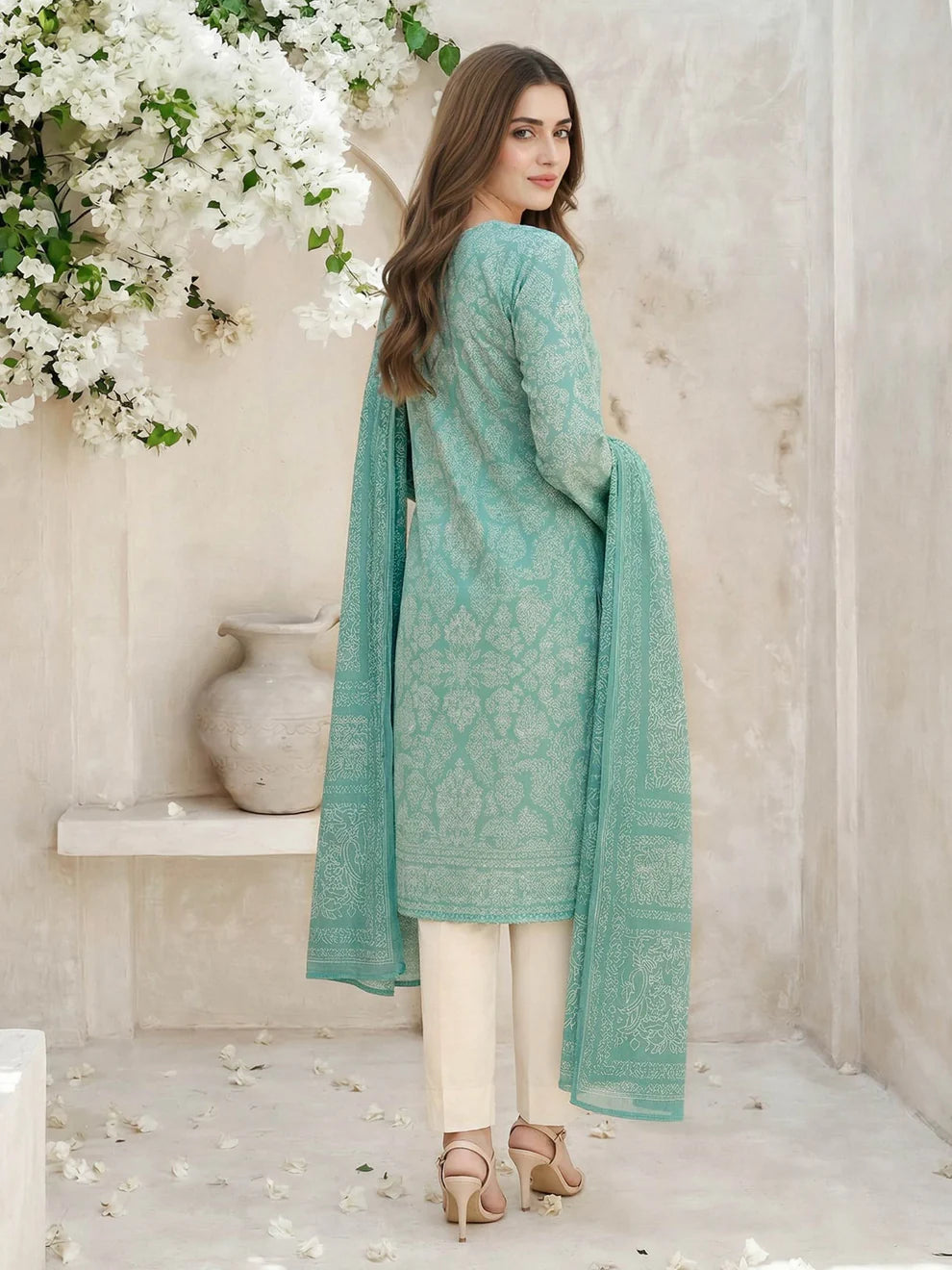 3 Piece Lawn Suit- Printed (Unstitched)