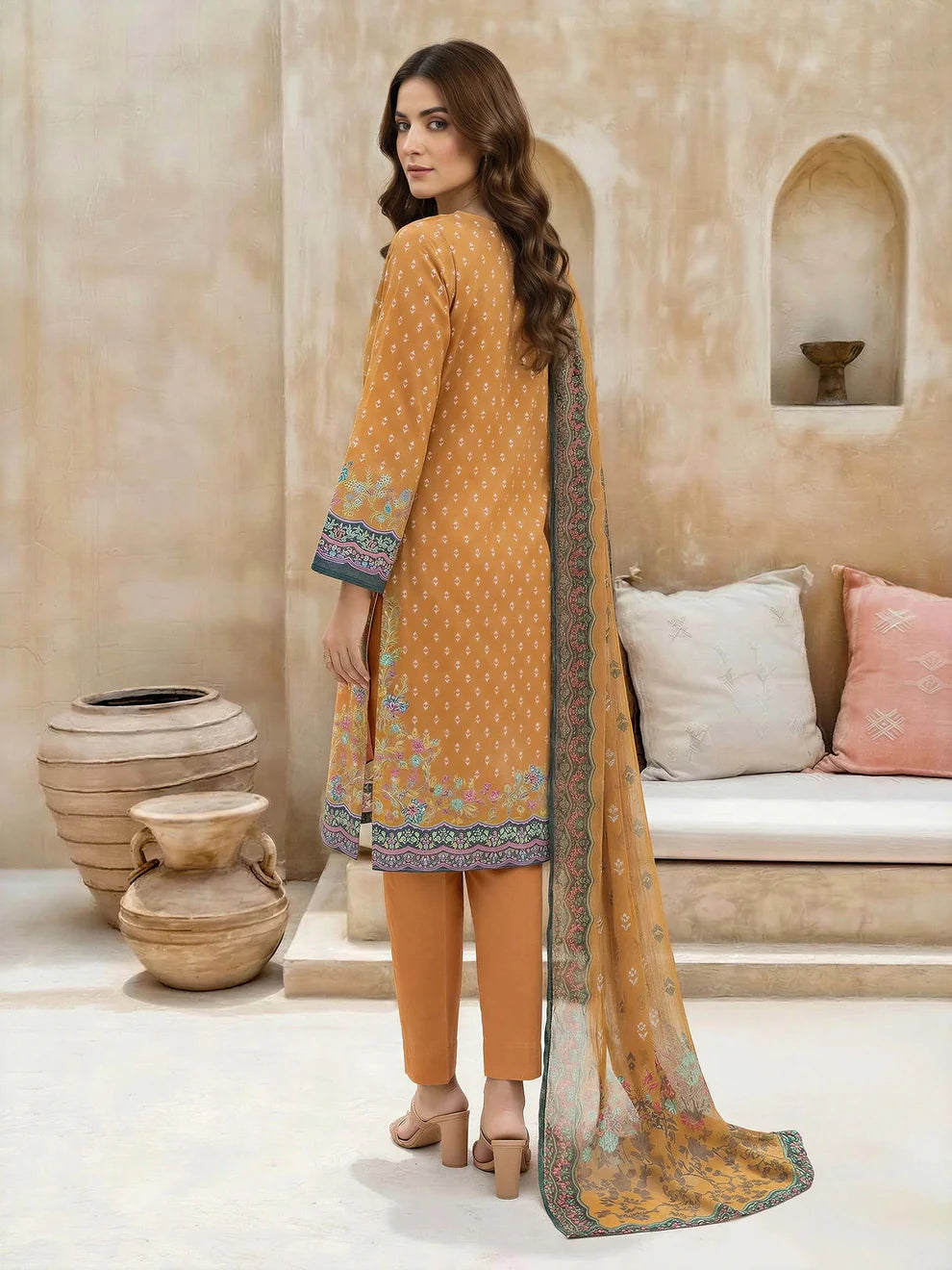 3 Piece Lawn Suit- Printed (Unstitched)