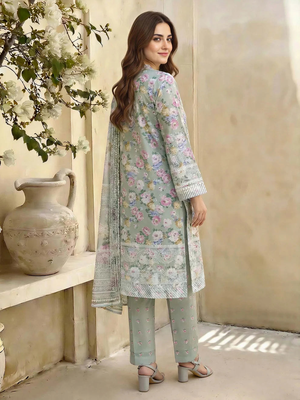 3 Piece Lawn Suit- Printed (Unstitched)